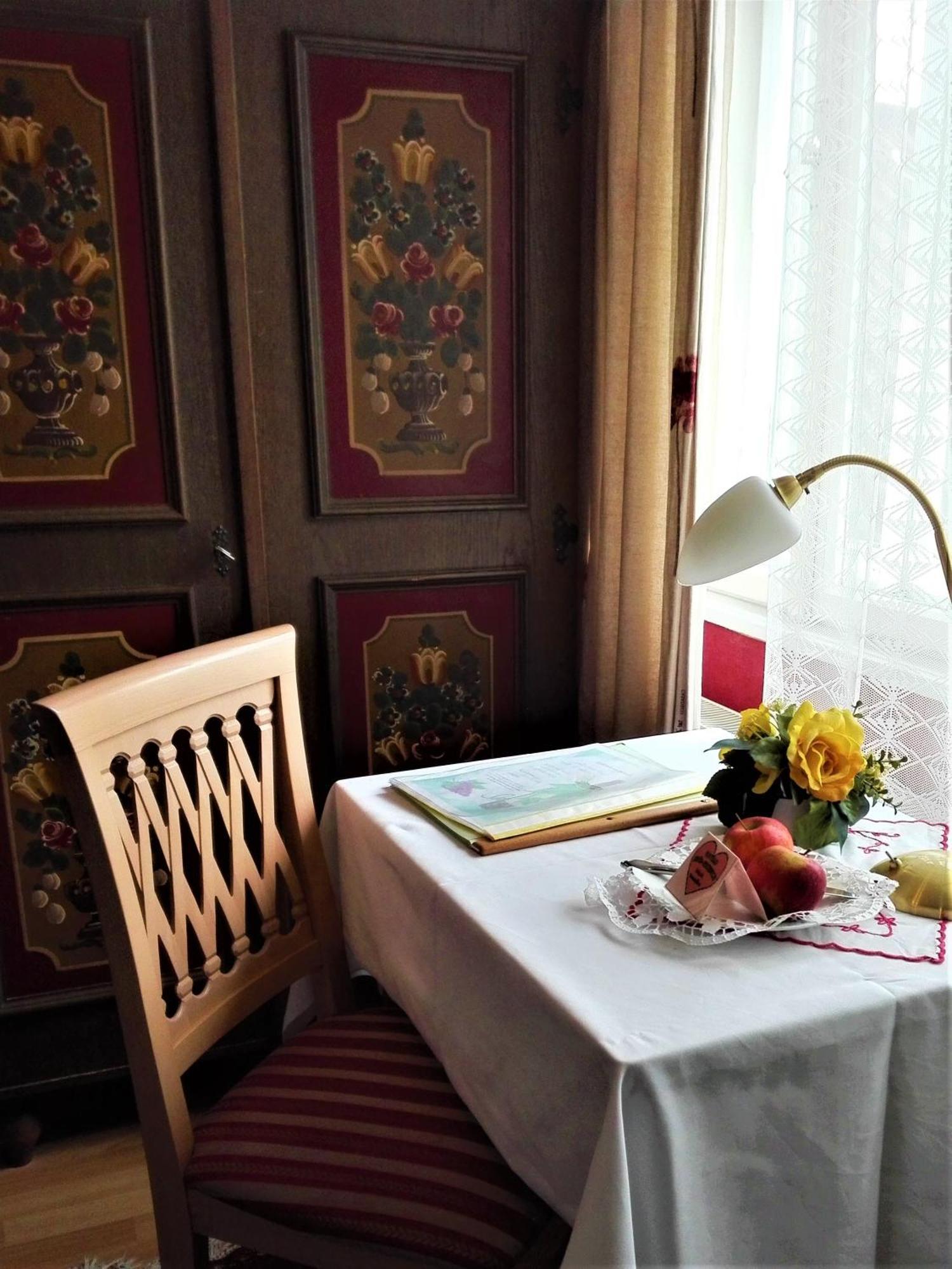 Hotel Schneider-Goessl Bécs Szoba fotó